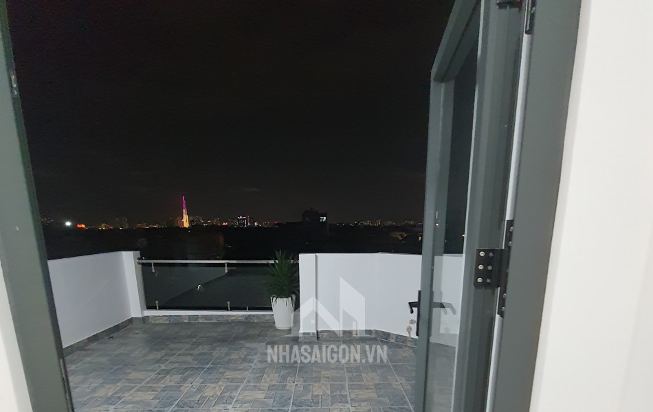 Bán nhà góc hai mặt tiền đường 11 Trường Thọ Thủ Đức TPHCM,LH 0909428959